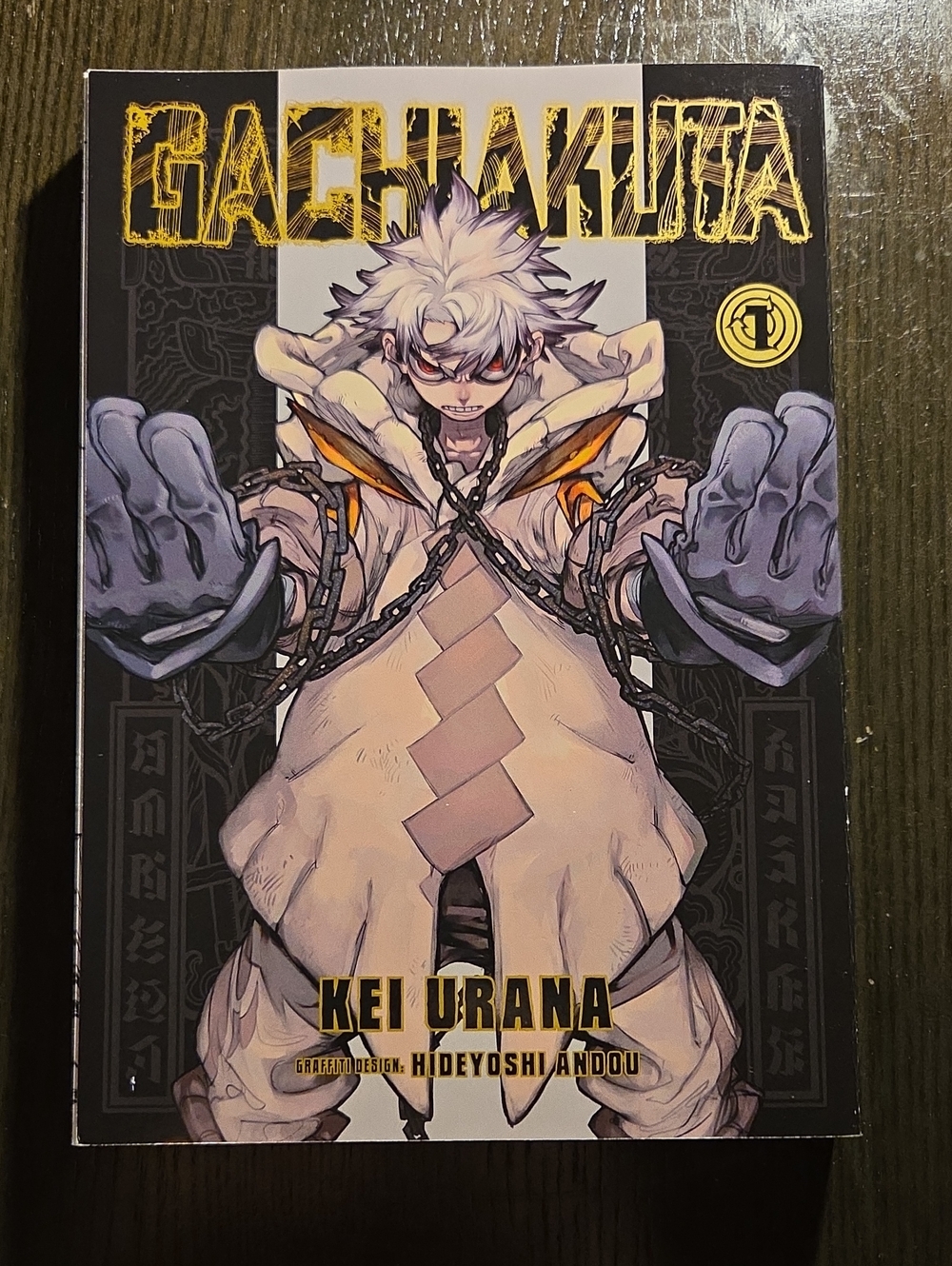 Gashakuta Vol. 1 Graphic Novel by Kei Urana — White/Cream Cover